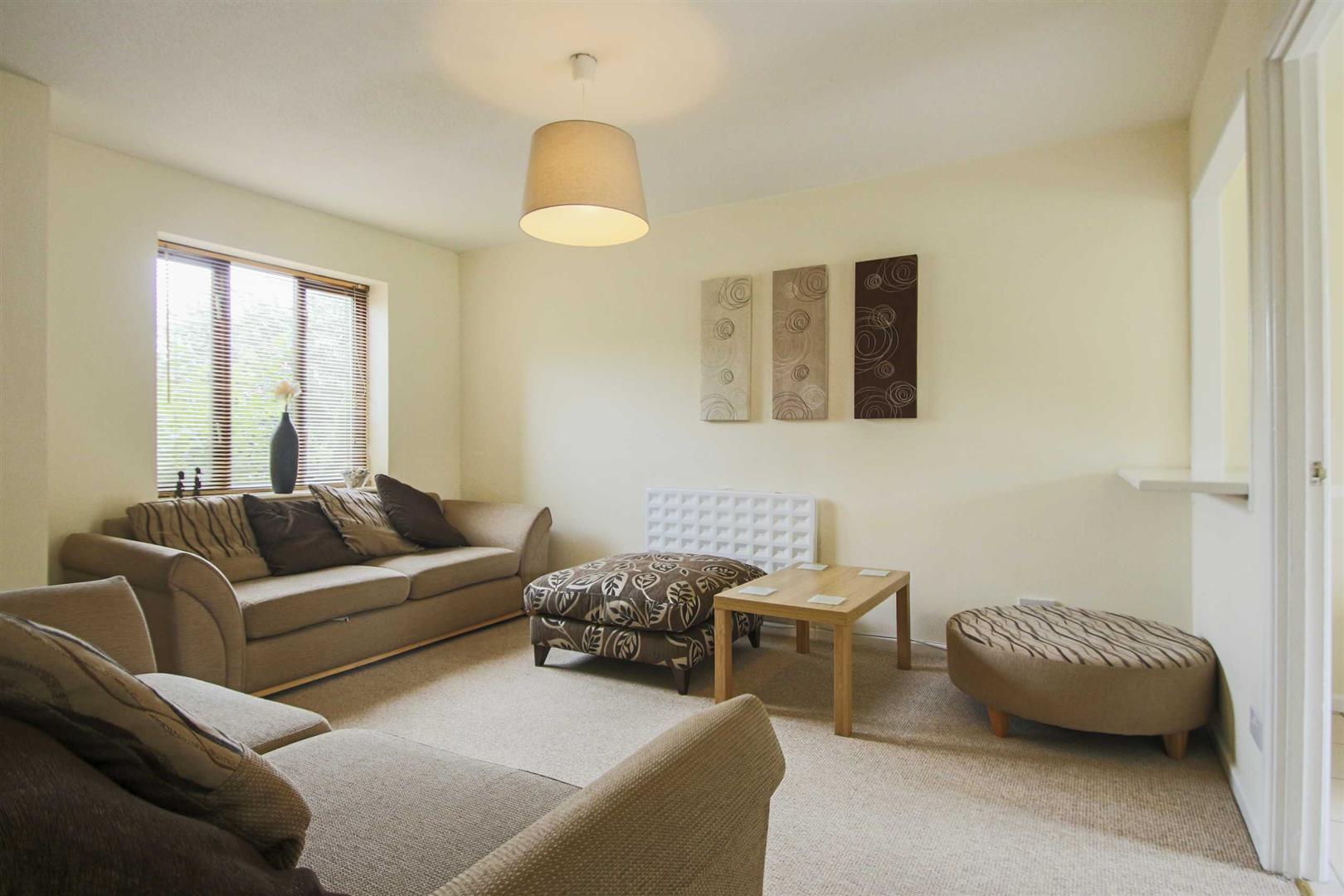 Bergamot Gardens, Walnut Tree, Milton Keynes